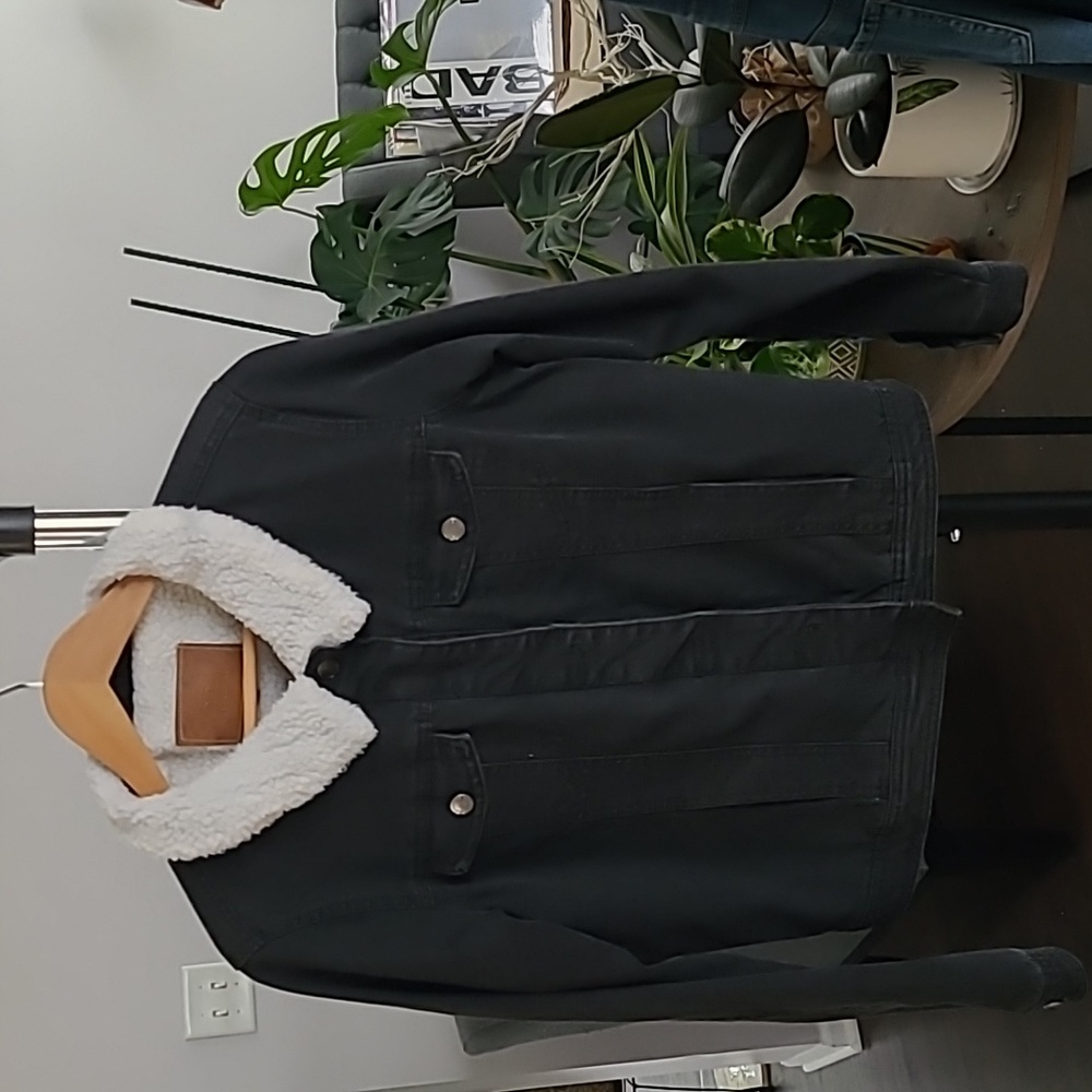 Black denim button jacket size Large.